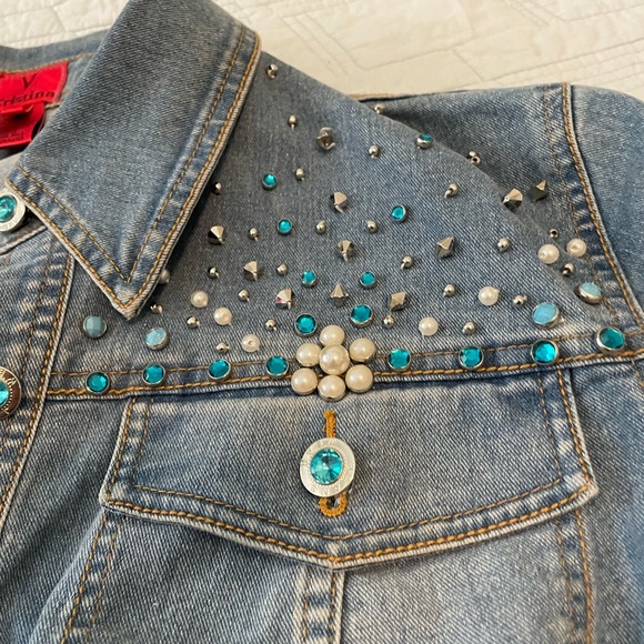 Embellished Light Wash Denim crop Jacket with Turquoise & Pearl Accents - Picture 4 of 6
